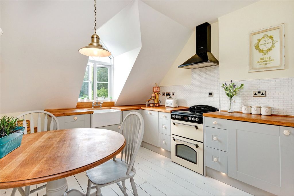 Property photo 1 of 14 Picture No. 39