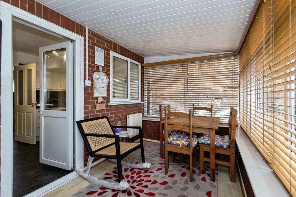 Property photo 3 of 26 Pbox-Img.Jpg