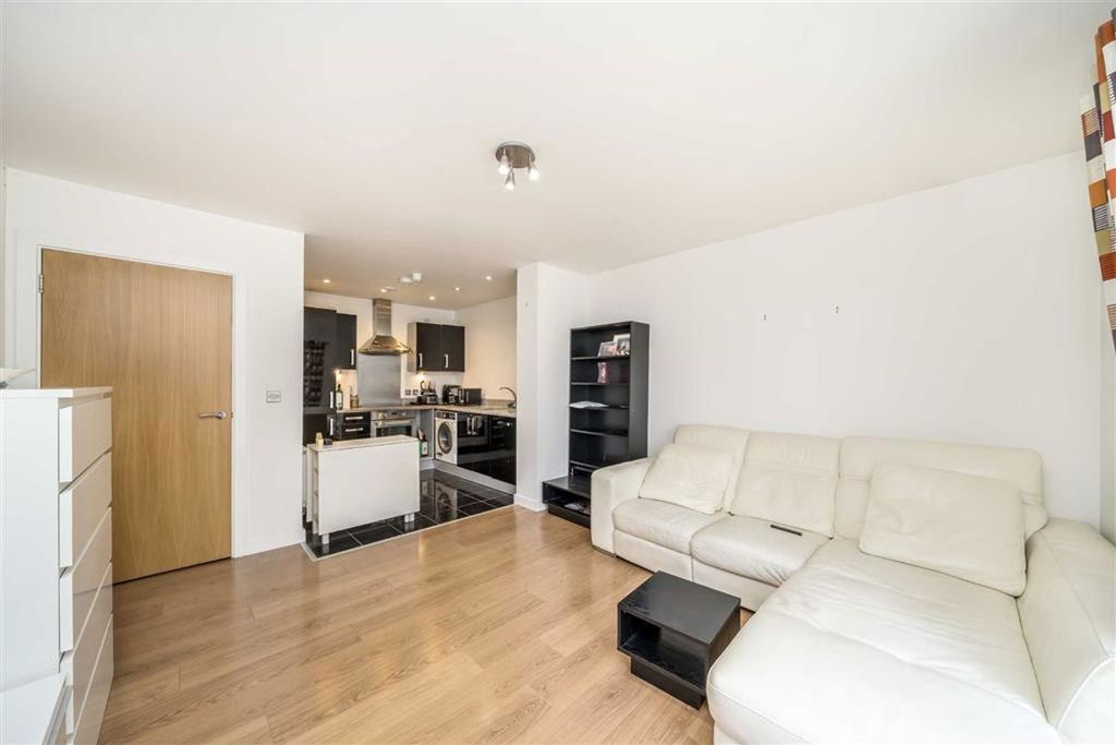 Property photo 3 of 7