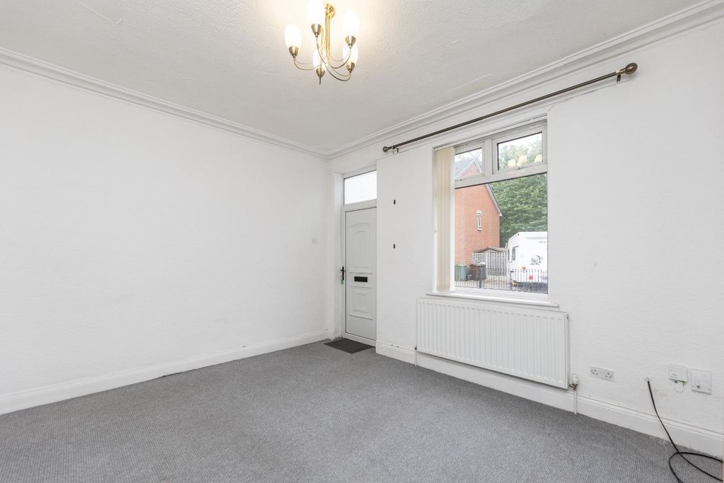 Property photo 2 of 15 5C5A7171.Jpg