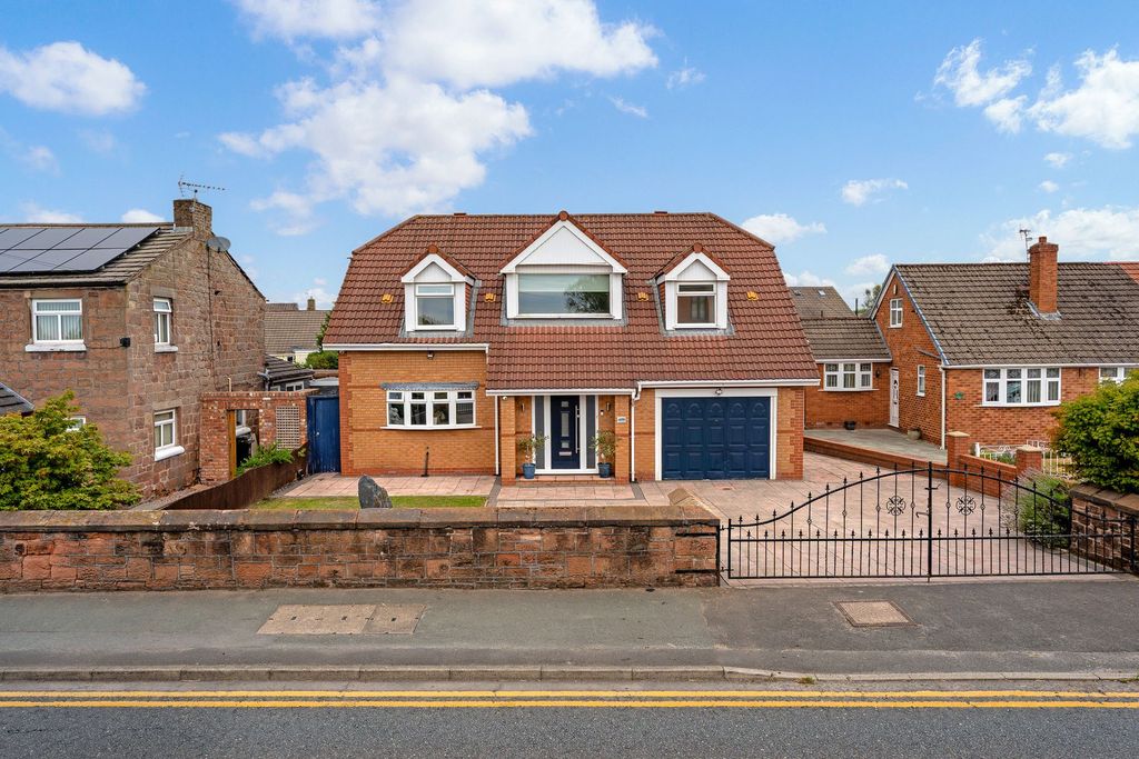 Property photo 1 of 34