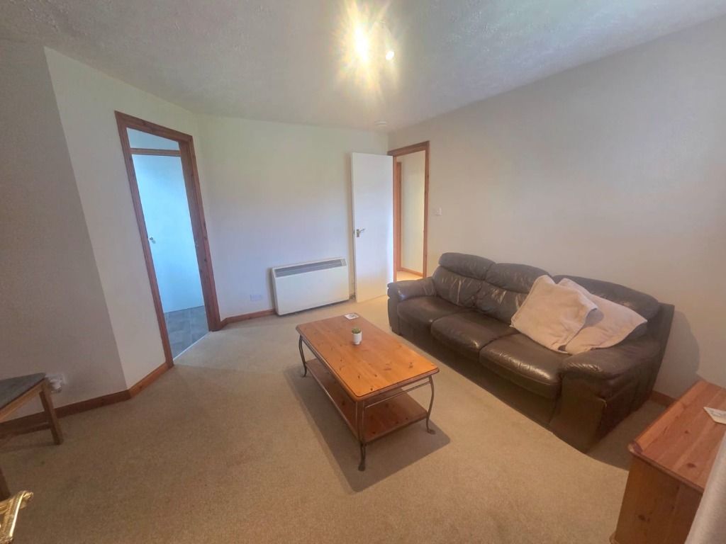 Property photo 3 of 10 Photo 3