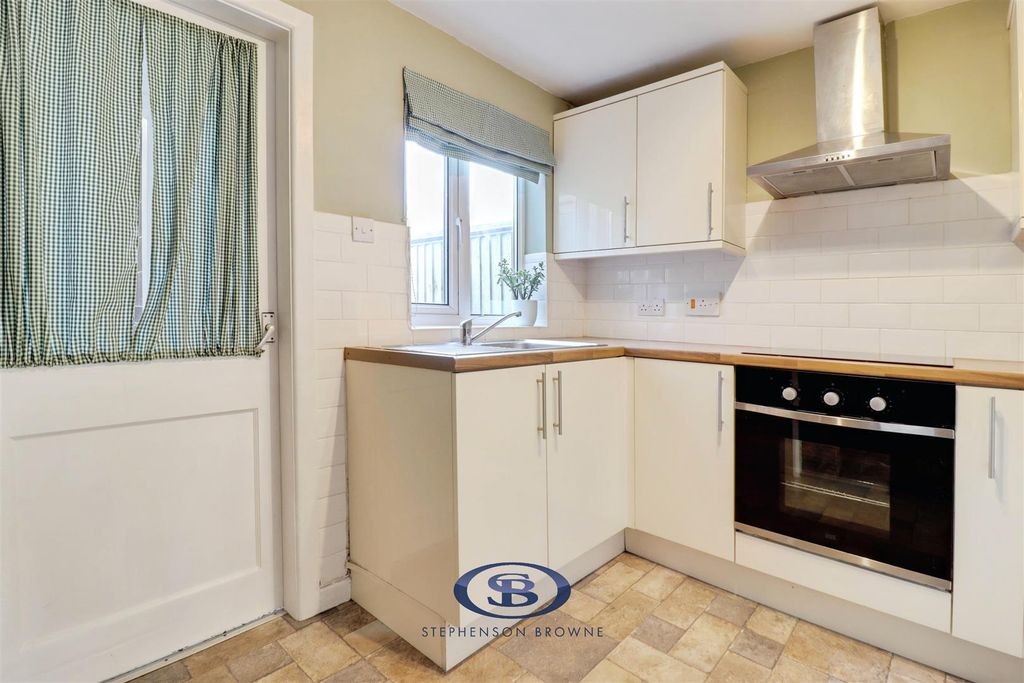 Property photo 3 of 18 F0466A4E-Img_2093-Img_2095.Jpg