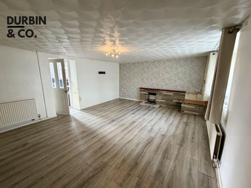 Property photo 2 of 17 Photo 2