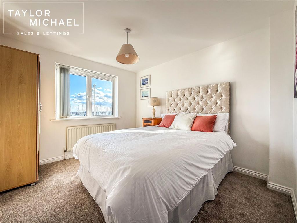 Additional image 12 of 4 bed flat to rentThe Strand, Brighton Marina Village, Brighton BN2