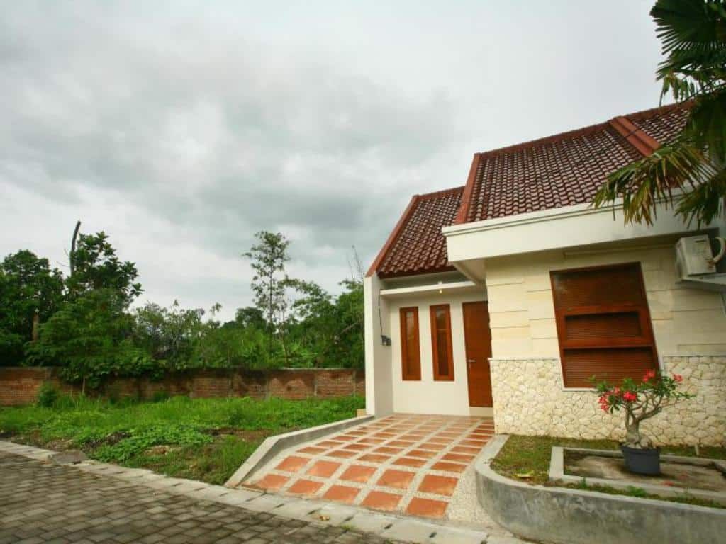 Property photo 2 of 5