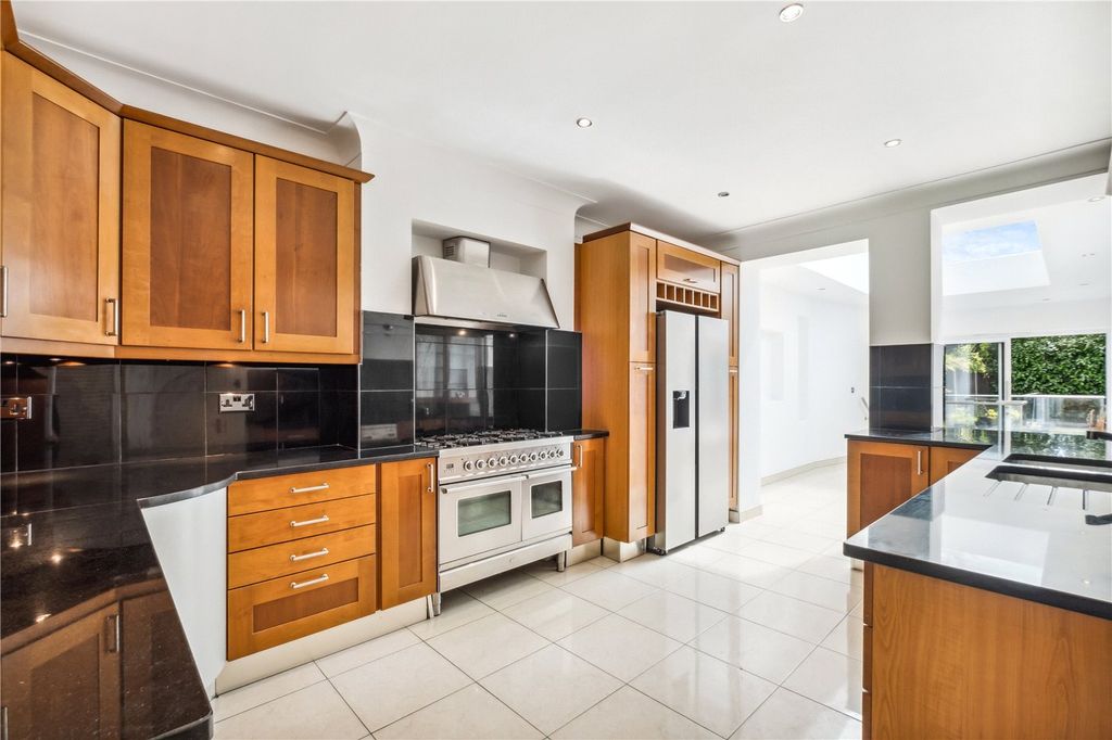 Property photo 3 of 12 Picture No. 07