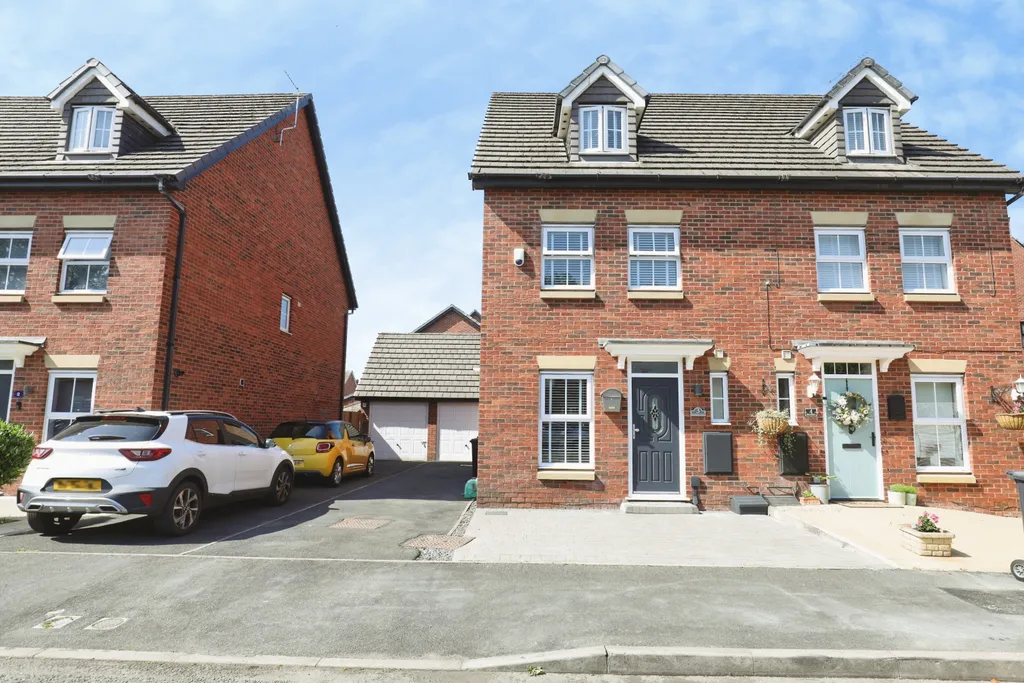 House in Knowsley, Halewood - View 3