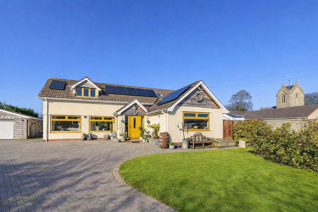 Property photo 1 of 20 Mornington New.Png