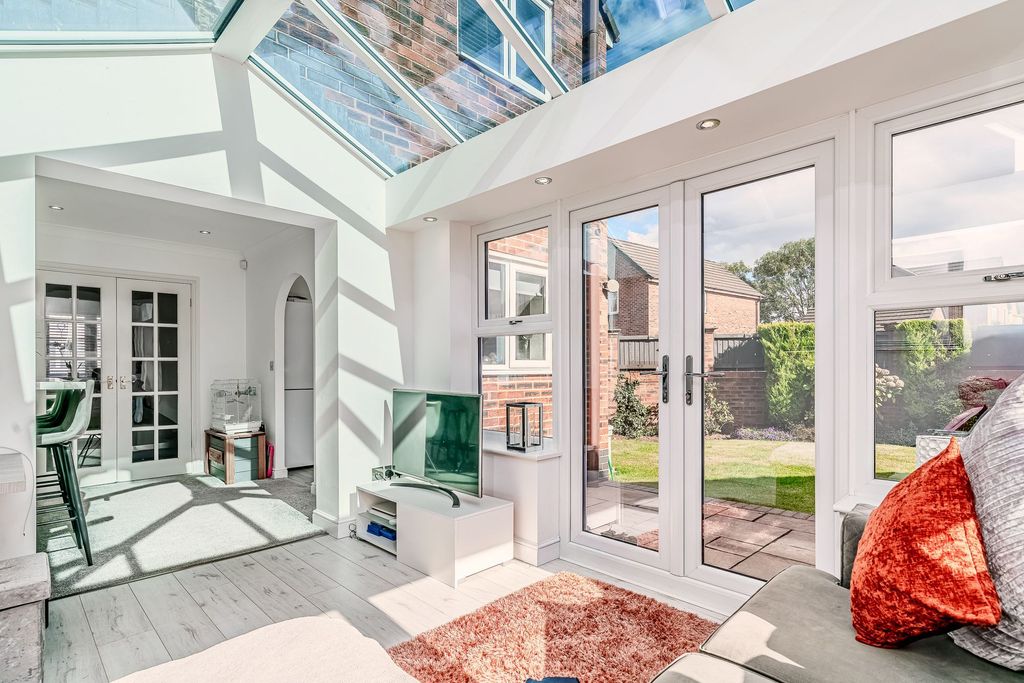 Property photo 3 of 30