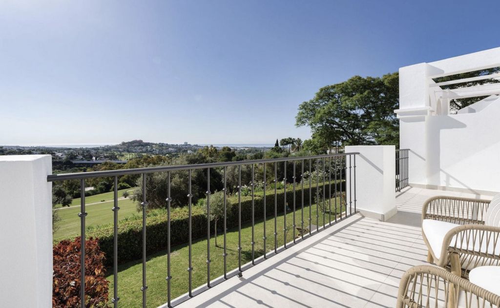 Property photo 3 of 18