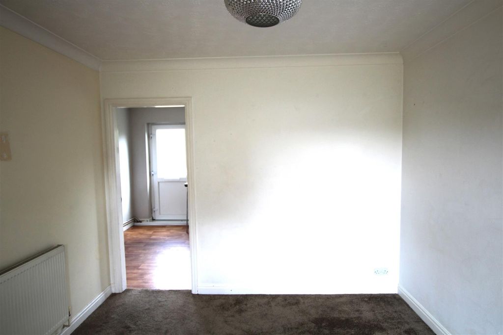 Property photo 2 of 6 Img_2876.Jpg