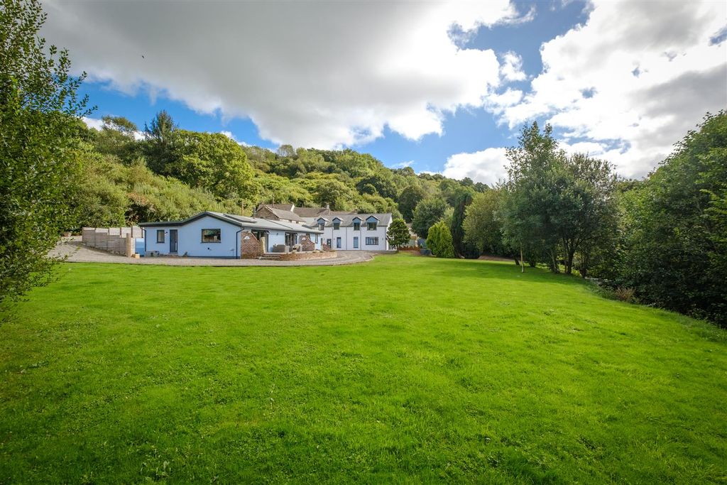 Property photo 1 of 38 Parry Landlooe Bridge Farm-71.Jpg