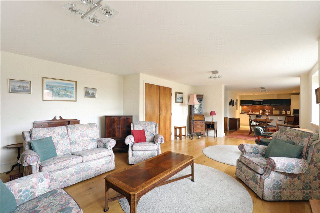 Property photo 2 of 13 Picture No. 06