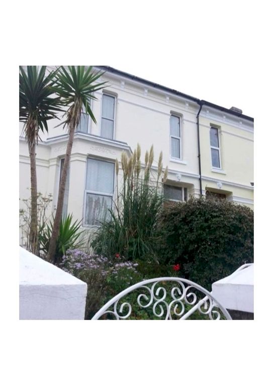 Property photo 1 of 9 Fh Front.