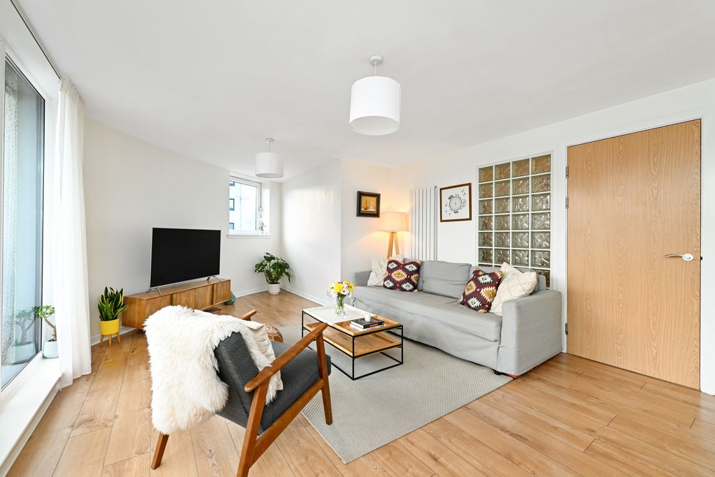 Property photo 3 of 20 Property Image 3