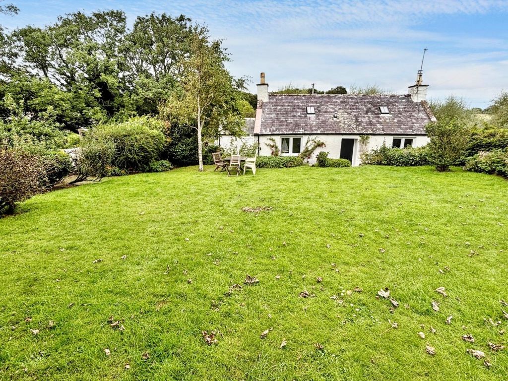 Property photo 3 of 25