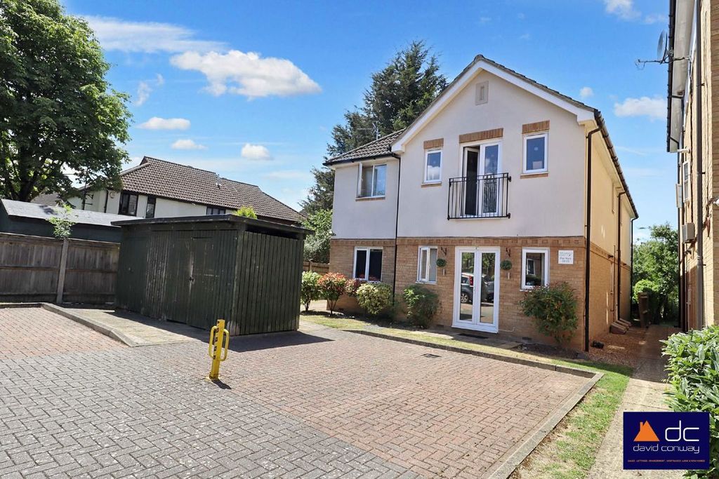 Property photo 1 of 6