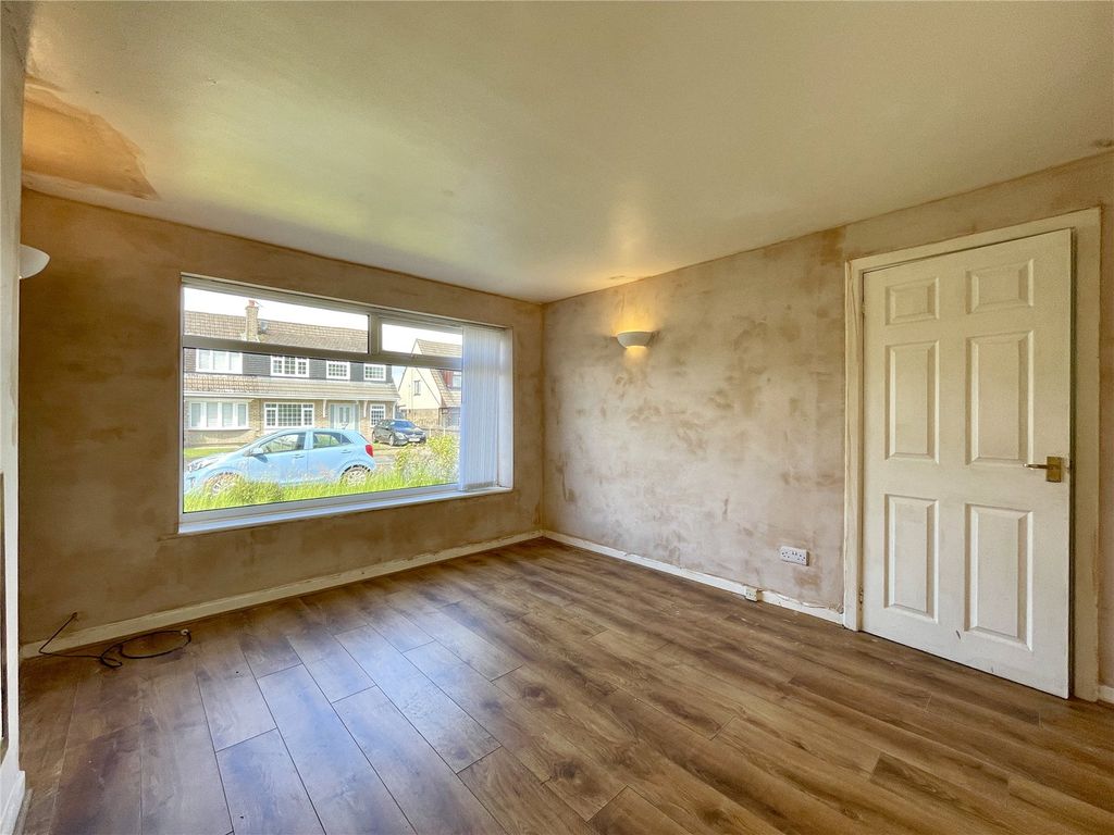 Property photo 3 of 22 Picture No. 13