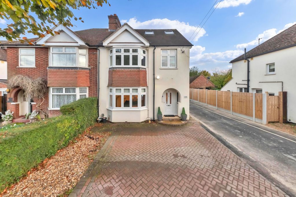 Property photo 1 of 27