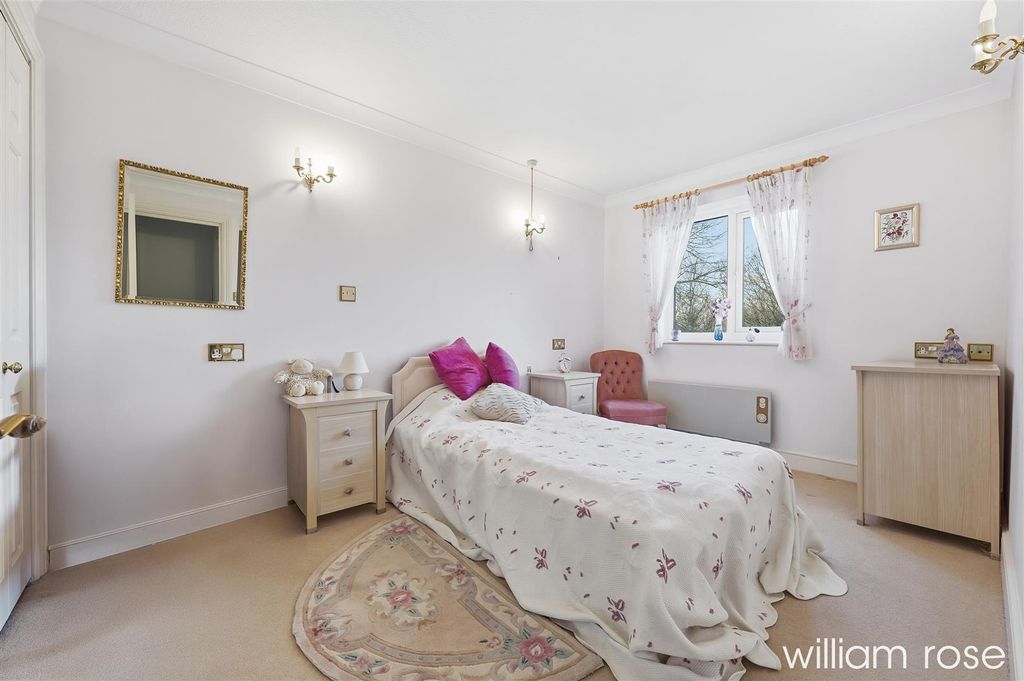 Property photo 3 of 12 Img_1240.Jpg