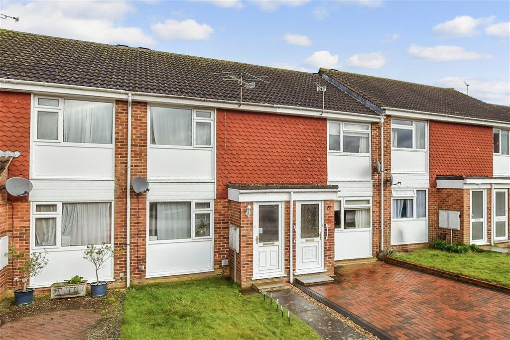 Property photo 1 of 10 External. (Web)