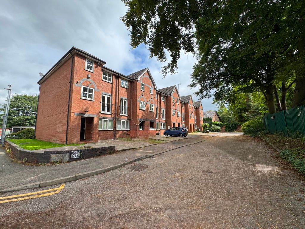 Property photo 2 of 9