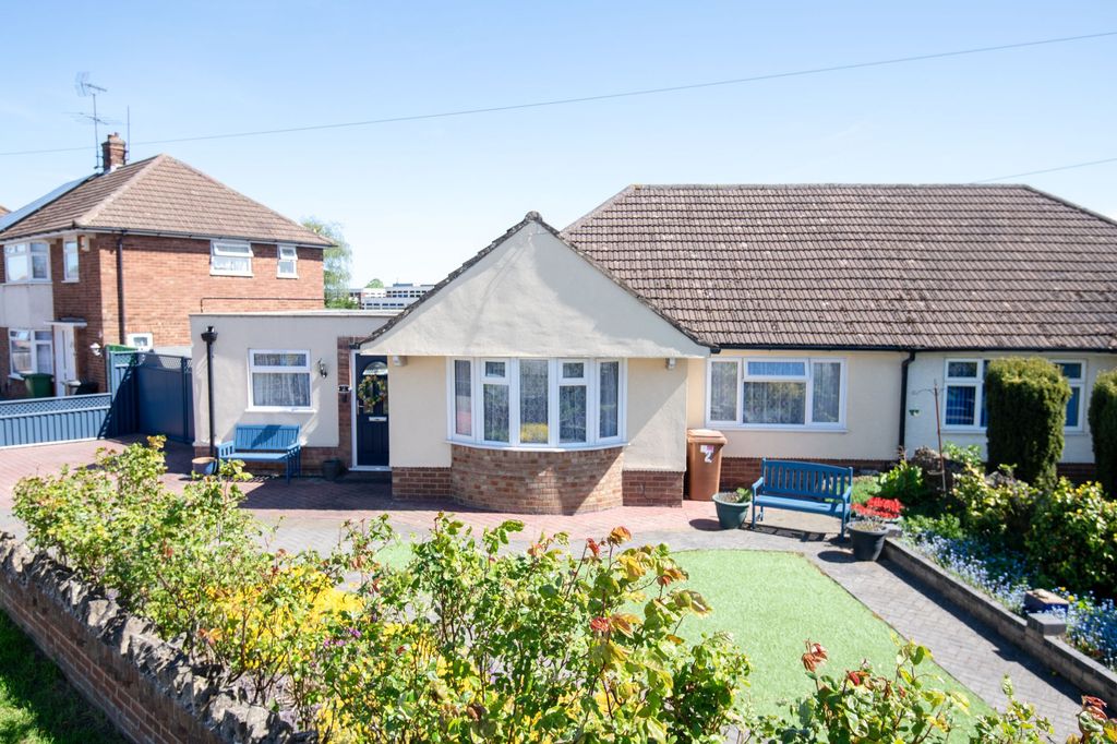 Property photo 1 of 26