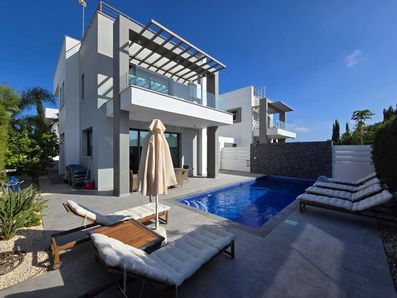 Property photo 1 of 16 Rear Of The Villa