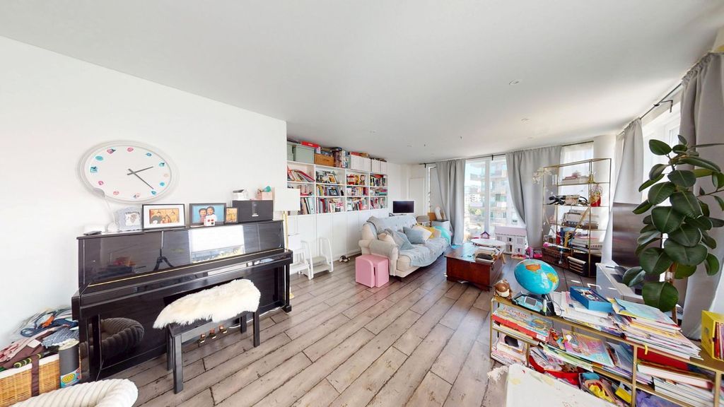 Property photo 1 of 19