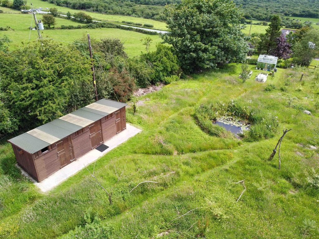 Property photo 2 of 62