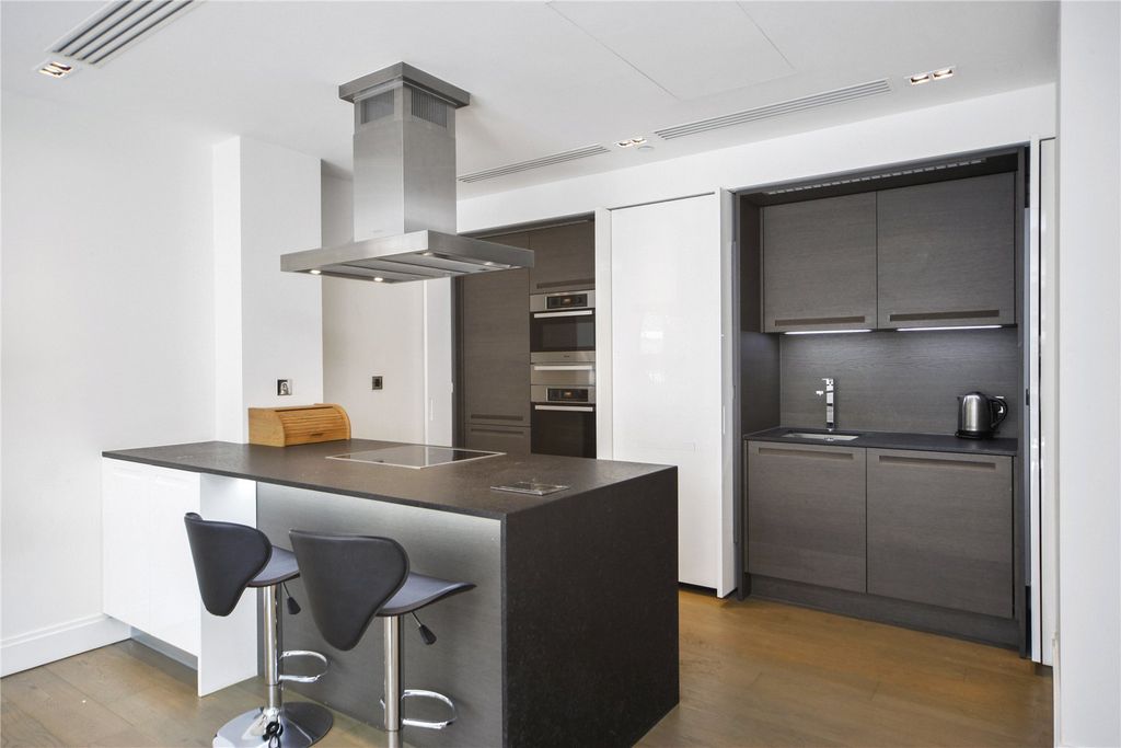 Property photo 3 of 12 Picture No. 03