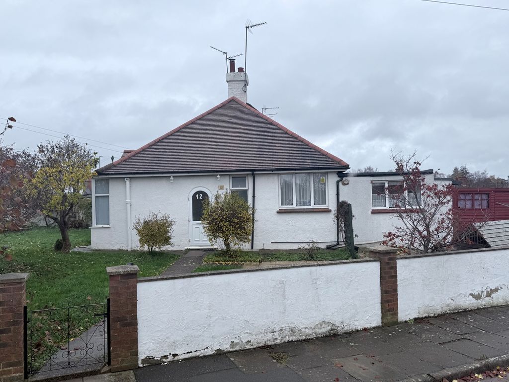 Property photo 1 of 5 Front