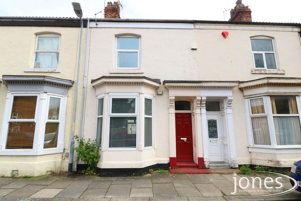 Property photo 1 of 12