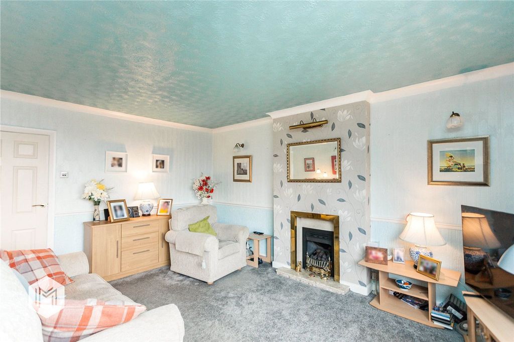Property photo 3 of 24 Picture No. 25