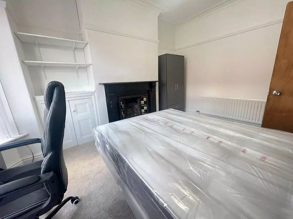 Property photo 3 of 5