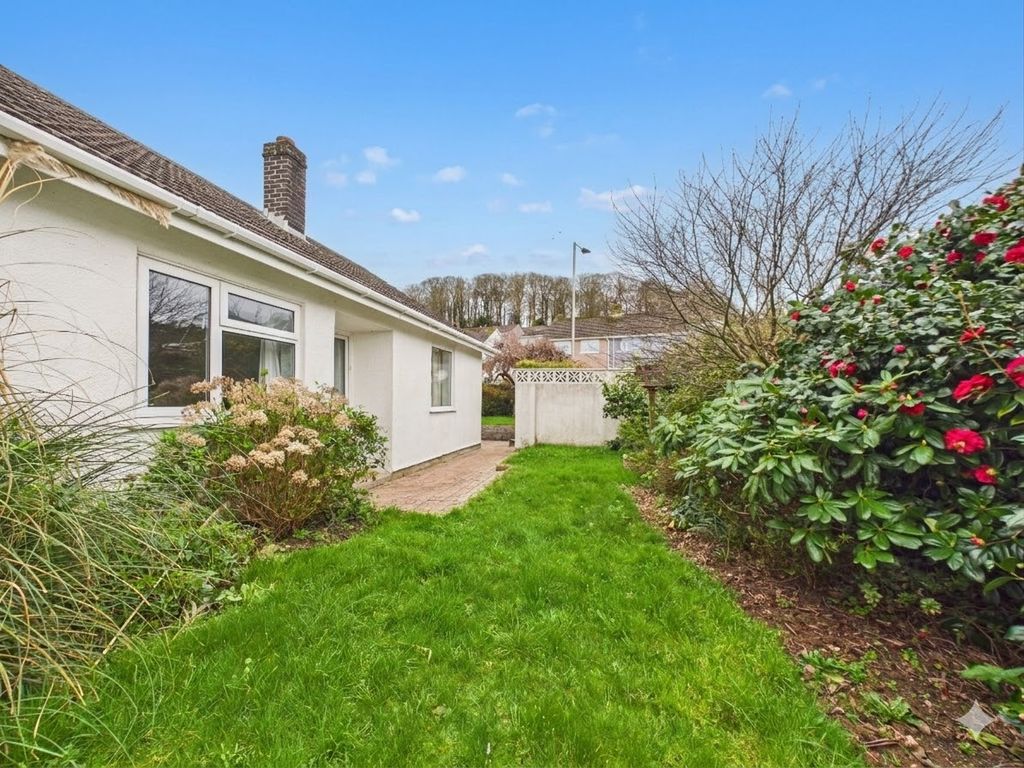 Property photo 2 of 24