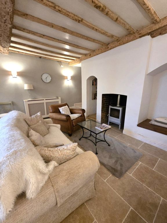 Property photo 3 of 18