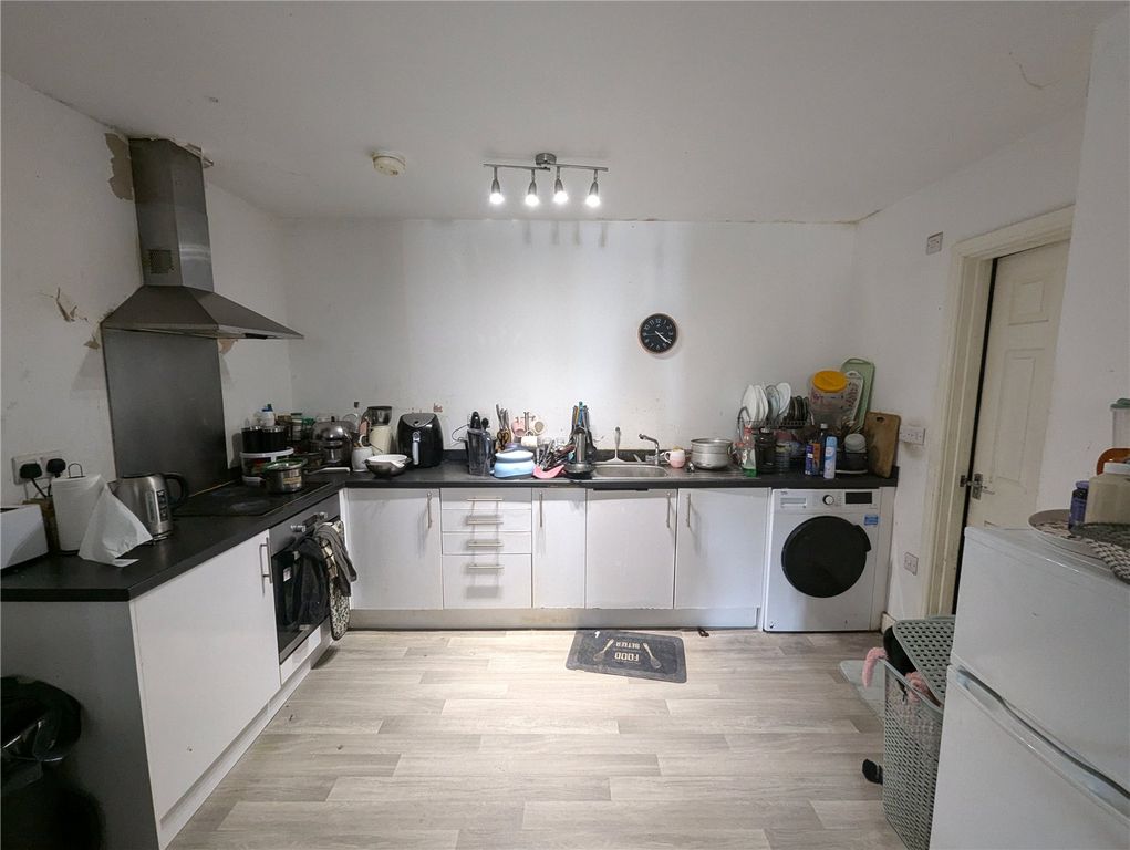 Property photo 2 of 10 Picture No. 03