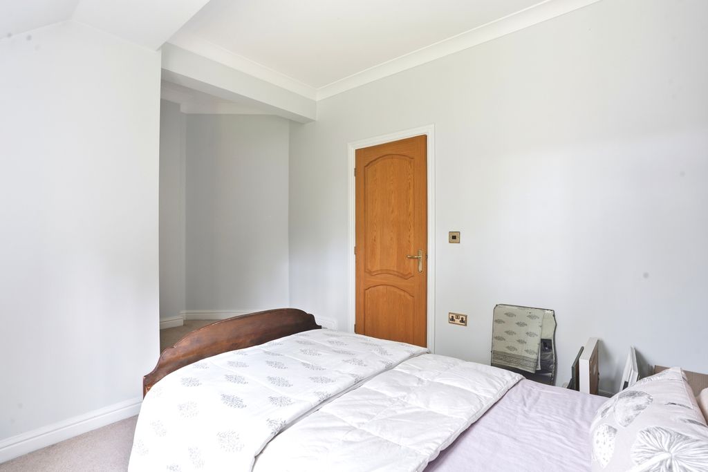 Additional image 32 of 6 bed detached house for saleBirchwood Dell, Bessacar, Doncaster DN4