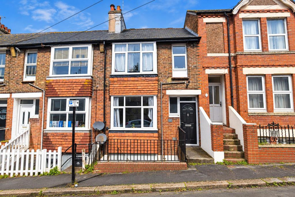 Property photo 1 of 9 Front.Png