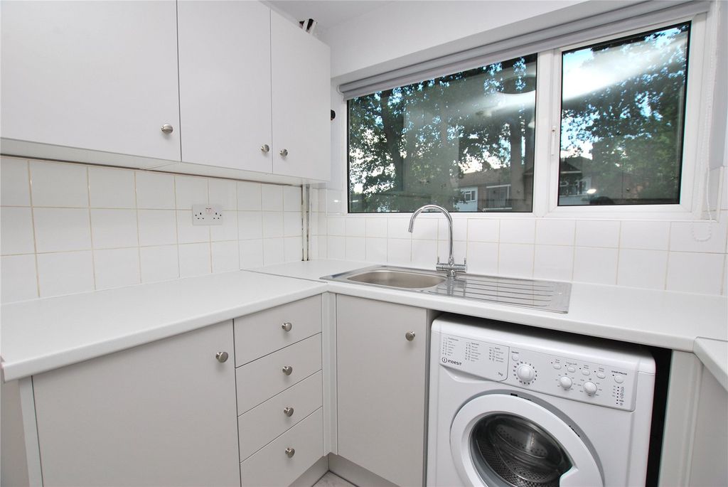 Property photo 2 of 10 Picture No. 09