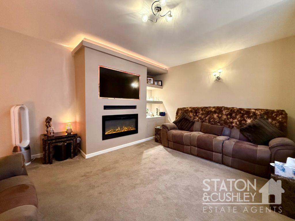 Property photo 2 of 30