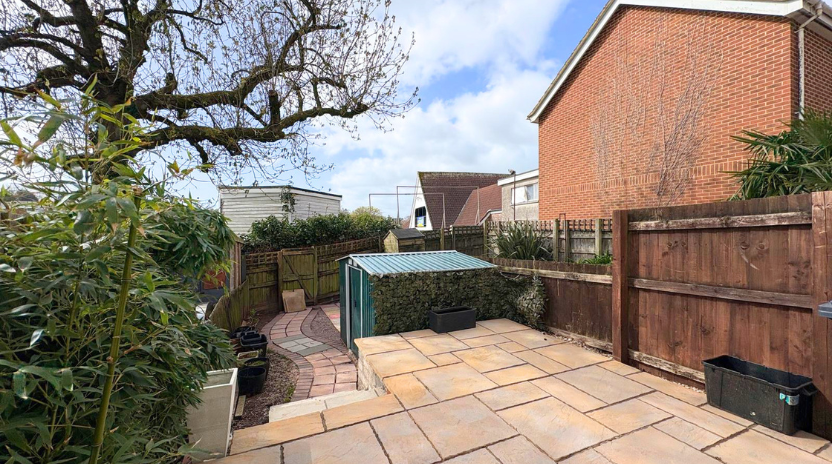 Property photo 3 of 17