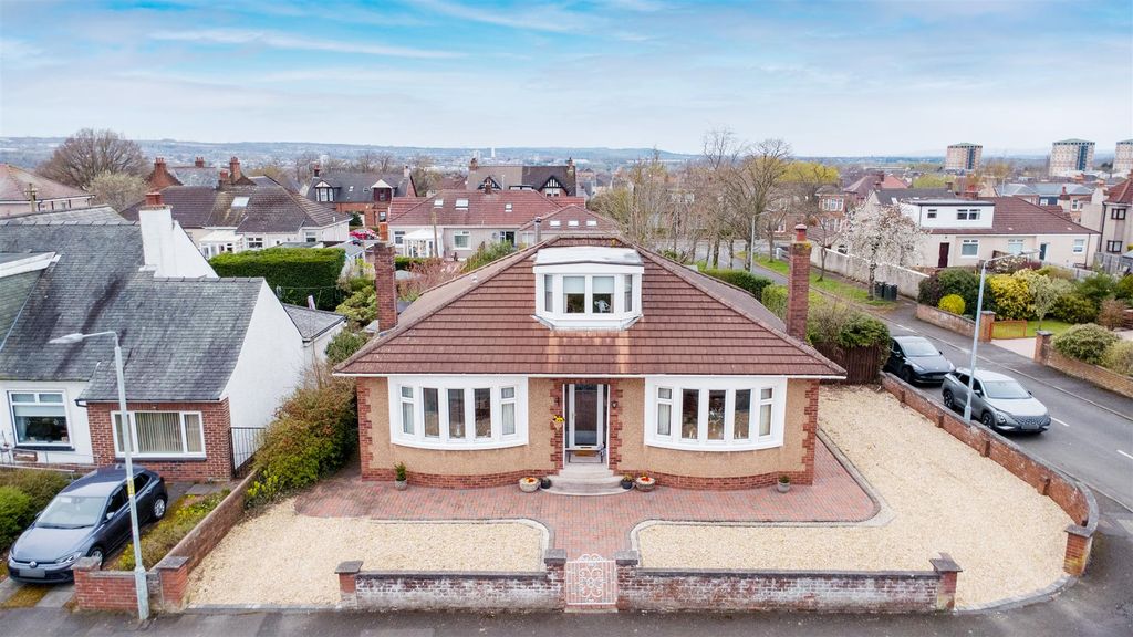 Property photo 1 of 45 Woodsland-12.Jpg