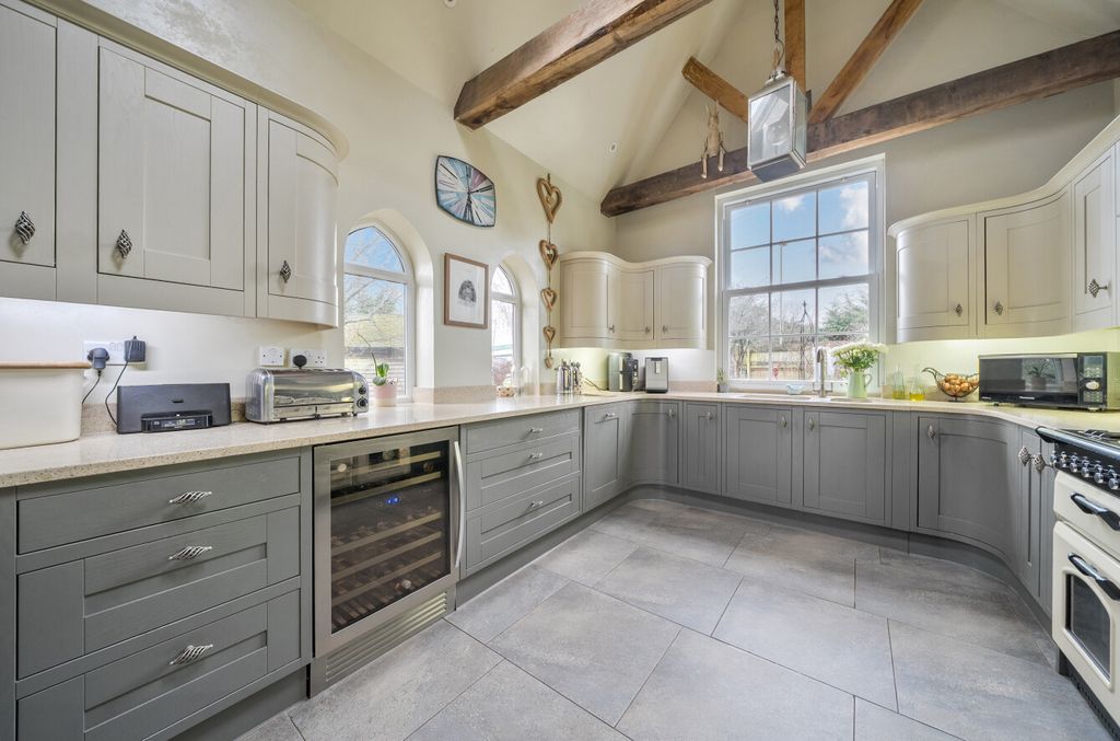 Property photo 3 of 23 1251998 (15).Jpg