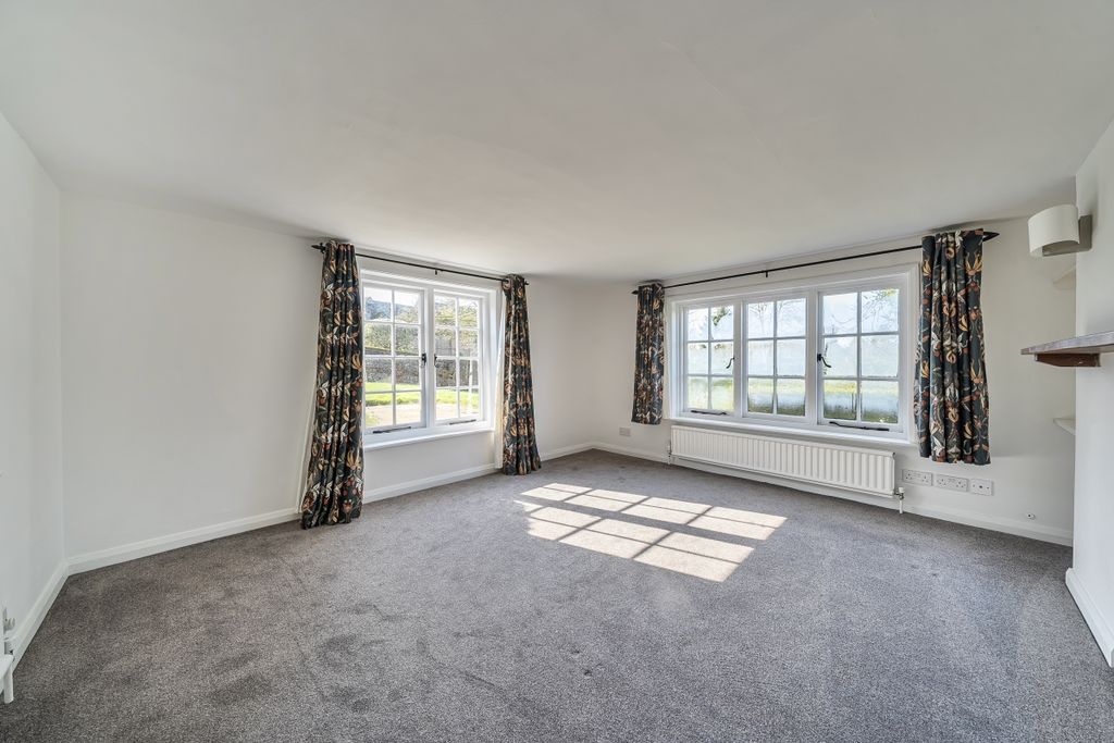 Property photo 2 of 20 1432680-14-69Bbdb...