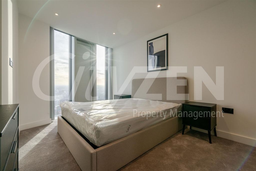 Property photo 3 of 22 Bedroom