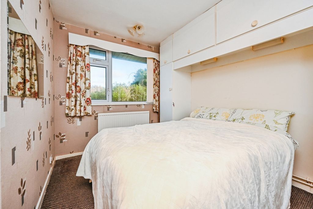 Property photo 3 of 13 Pbox-Img.Jpg