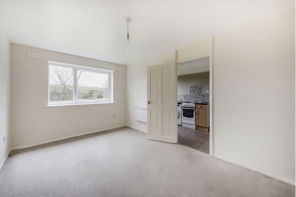Property photo 2 of 10 Imported Image